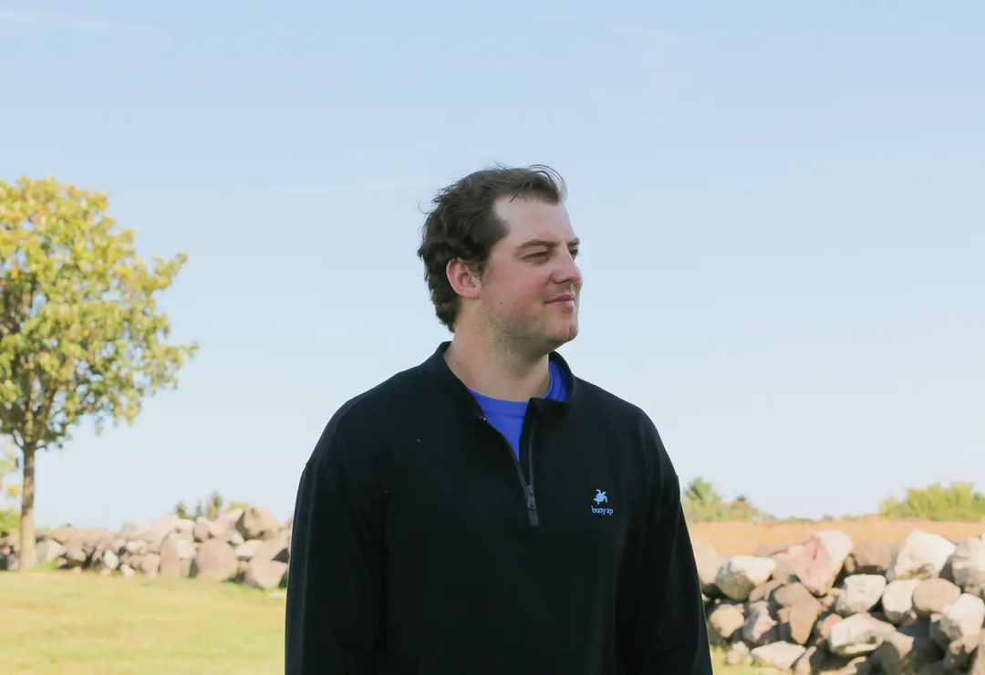 How Do Eco-Friendly Sweatshirts Help the Environment?